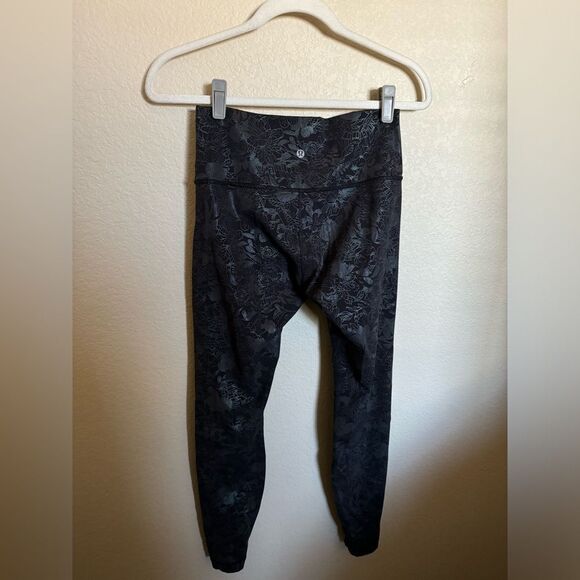 Lululemon Wunder Under HR Tight 28” Size 8 Shine Floral - Picture 8 of 10